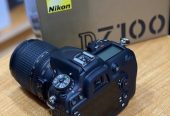 NIKON D7100 CAMERA